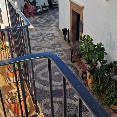 La Casa De Abuela Habitaciones Con Bano Compartido En El Casco Historico De Frigiliana "Solo Adultos" Dış mekan fotoğraf